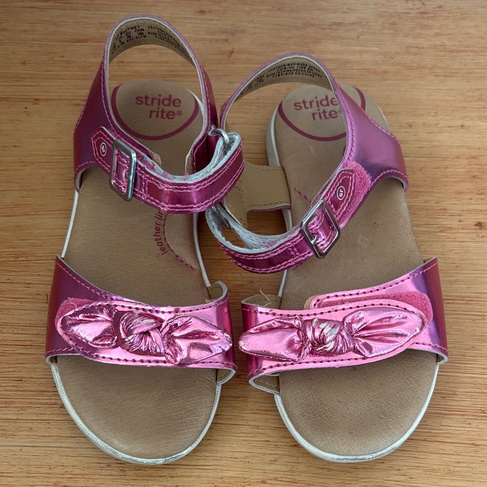 Stride Rite Metallic Pink Kids Sandals